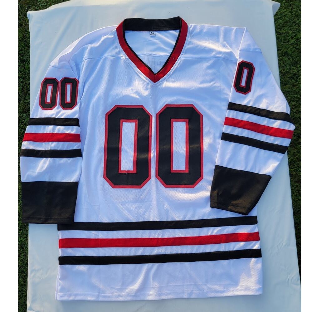 Chevy Chase Signed Clark Griswold Chicago Blackhawks Custom Jersey Beckett COA